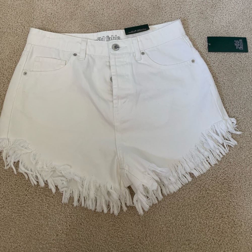 Wild Fable white denim shorts size 4